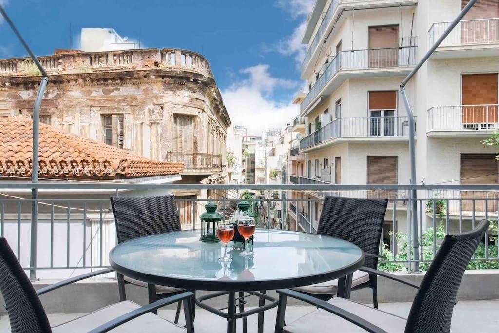 Openair Hot Tub/Big Balcony/Great Boutique Apt Atény Exteriér fotografie