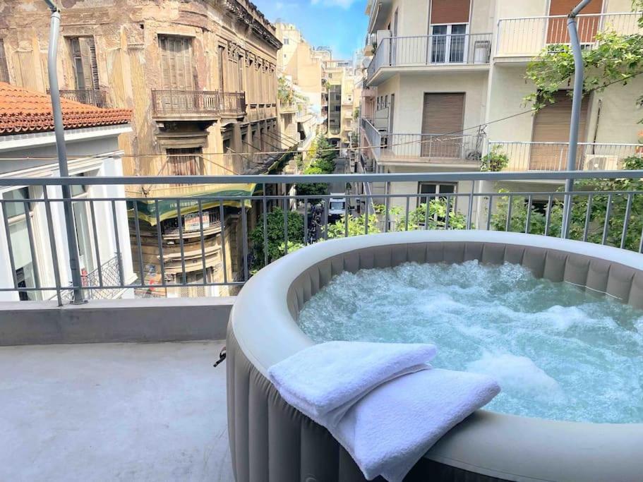 Openair Hot Tub/Big Balcony/Great Boutique Apt Atény Exteriér fotografie