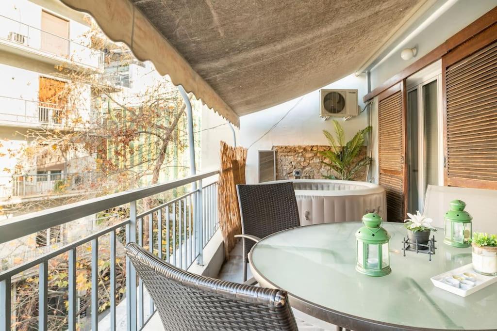 Openair Hot Tub/Big Balcony/Great Boutique Apt Atény Exteriér fotografie